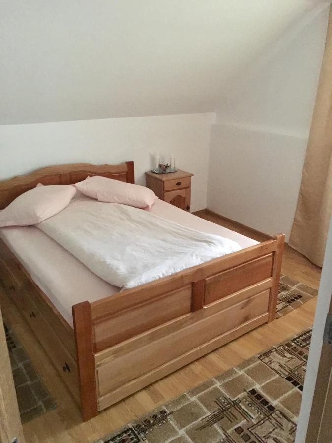 Cabana Baraj Apuseni Mountains Mihoesti Kültér fotó